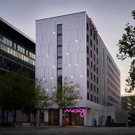 Hotel Moxy Milton Keynes Exterior foto